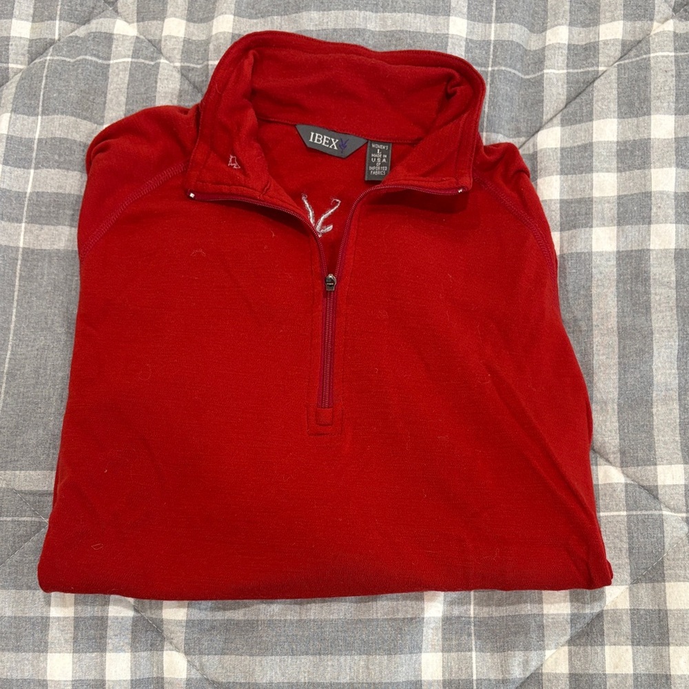 Ibex women’s 1/4 Zip Up Red top